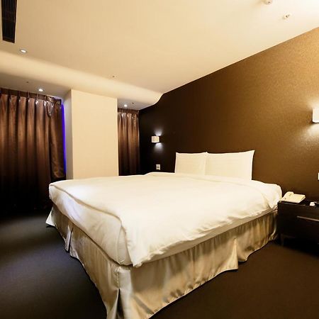 Myhotels 14 The Top One ไทเป ภายนอก รูปภาพ