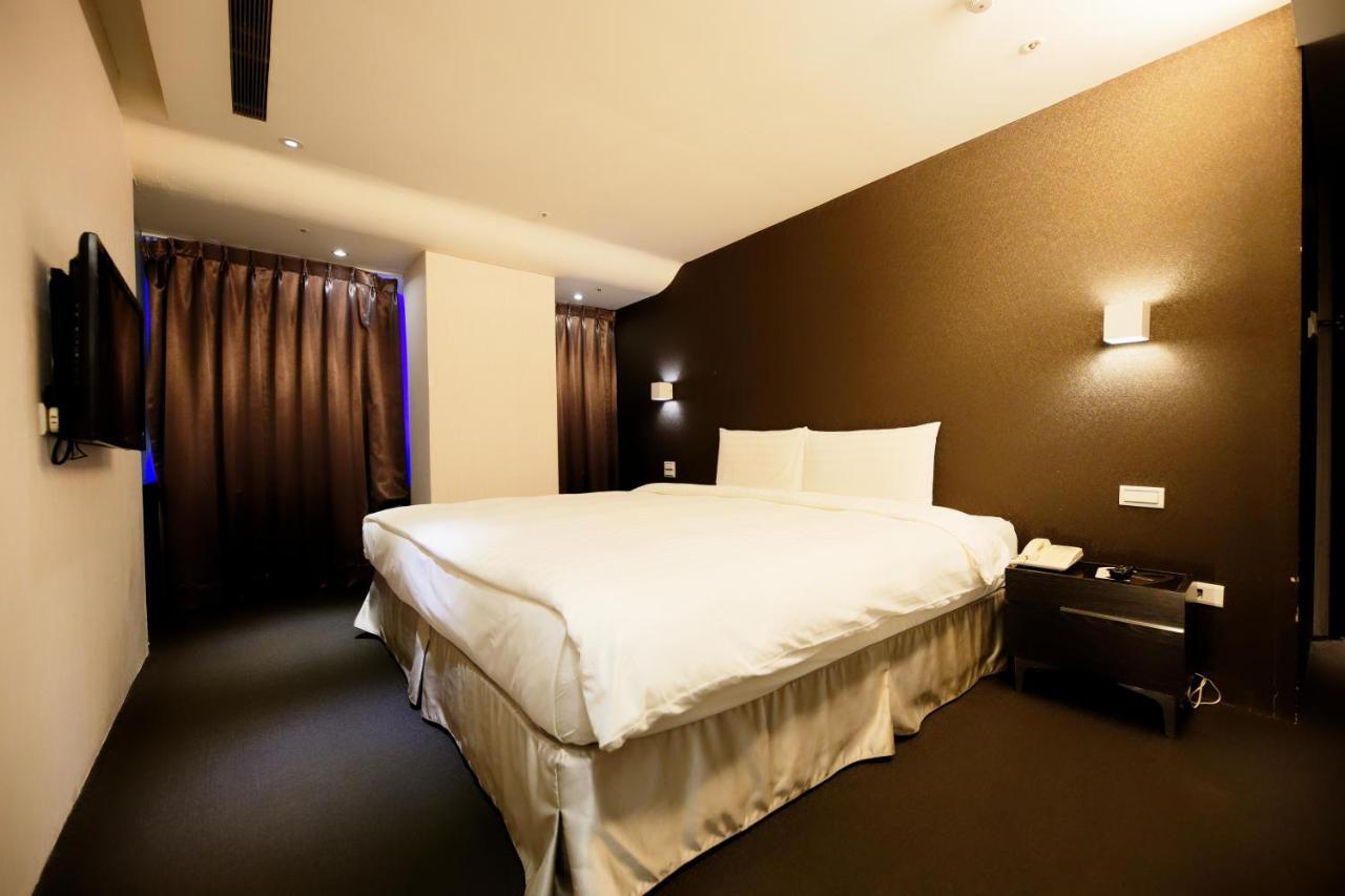 Myhotels 14 The Top One ไทเป ภายนอก รูปภาพ