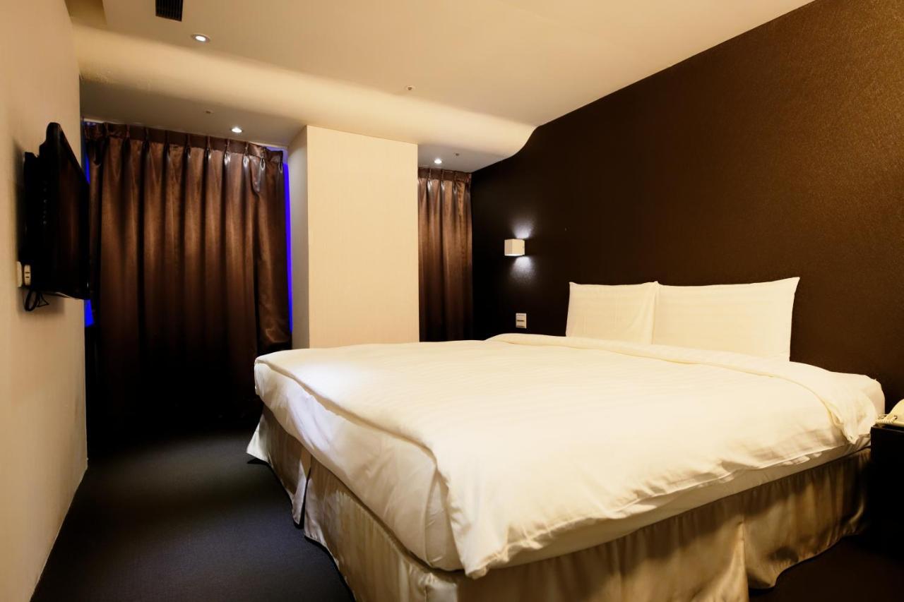 Myhotels 14 The Top One ไทเป ภายนอก รูปภาพ