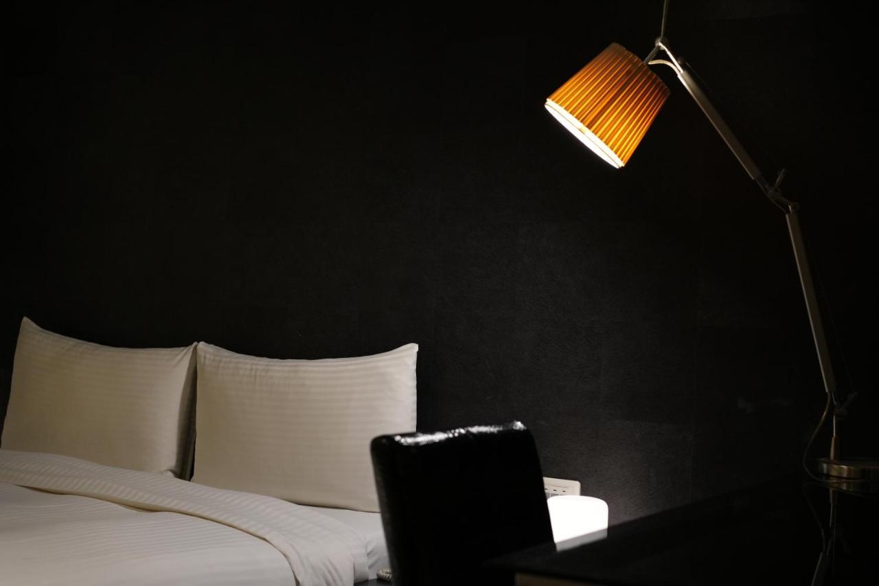 Myhotels 14 The Top One ไทเป ภายนอก รูปภาพ